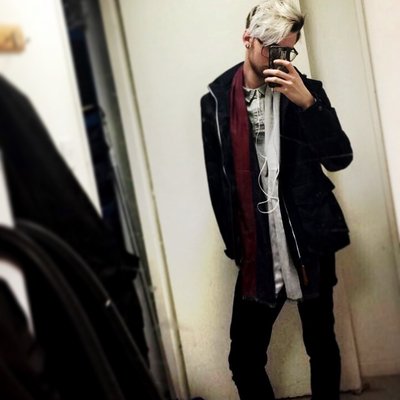 Profile Picture of Matthew Burdett (@matthburdett) on Twitter