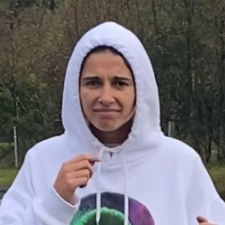 Profile Picture of Naomi Scott (@naomiscott) on Tiktok