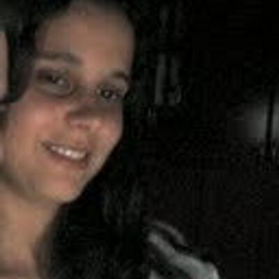 Profile Picture of Isabela Carvalho (@zazinha) on Twitter