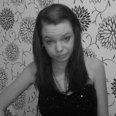 Profile Picture of Shona Harrison (@ShonaaVikki) on Twitter