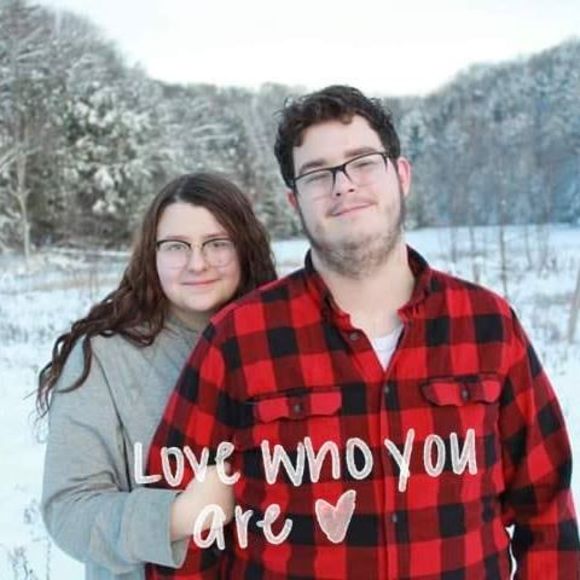 Profile Picture of Matthew Rosado (@rosadomatthew21) on Poshmark