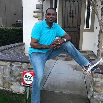 Profile Picture of Jeffrey Hegler (@jeff2theleff) on Twitter