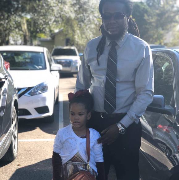 Profile Picture of Calvin Desoto (@calvindesoto) on Poshmark