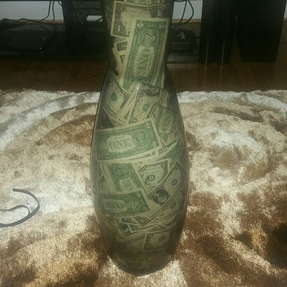 Profile Picture of Mohamed Alaouie (@villain1979) on Poshmark