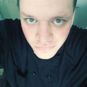 Profile Picture of Mervyn Lee Matthew Hillon Twitter