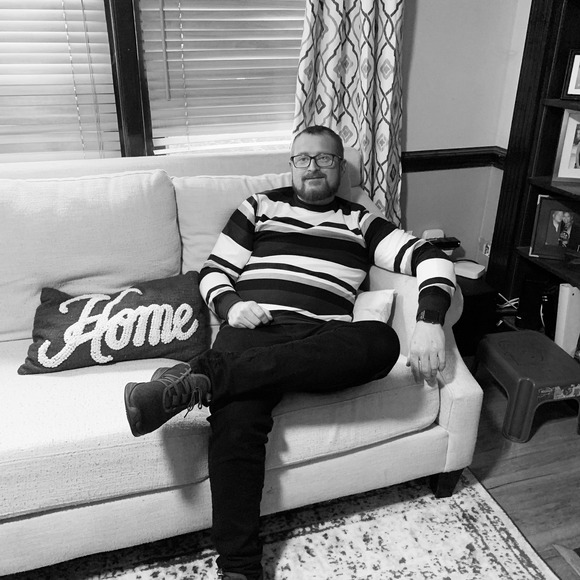 Profile Picture of Andrew Kline (@akline187) on Poshmark