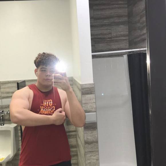 Profile Picture of Bryant Acosta garcia (@bryant0602) on Poshmark