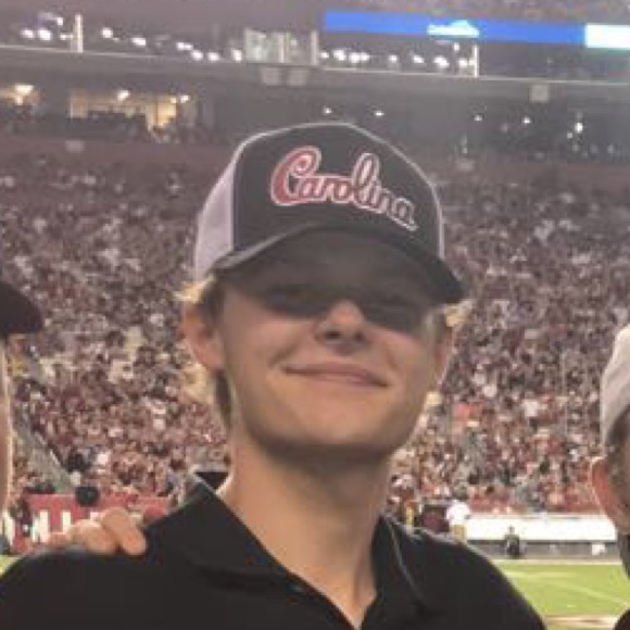 Profile Picture of Jon Soltysiak (@jonsoltysiak) on Poshmark