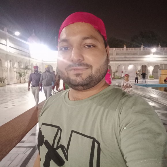 Profile Picture of Rohit Upadhyay (@rohitupadhyay) on Poshmark