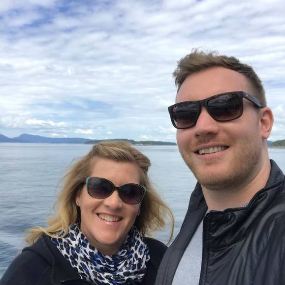 Profile Picture of Andrew Weathers (@andrewweathers) on Poshmark