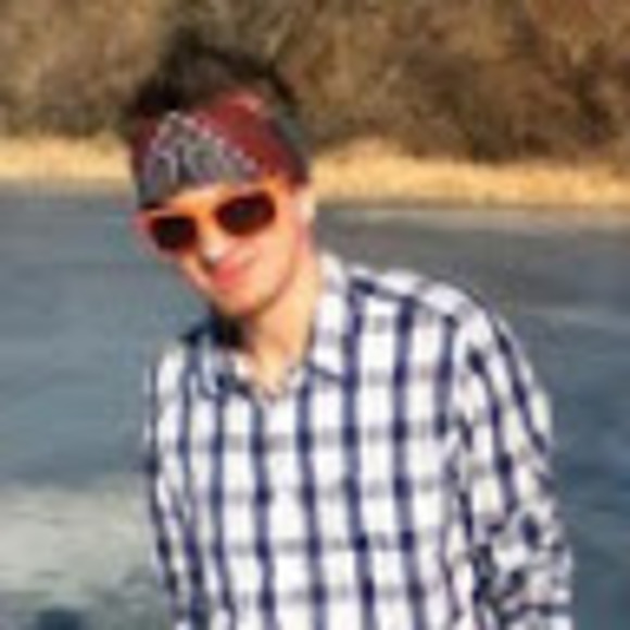 Profile Picture of John Wilhelm (@johnwilhelm101) on Poshmark