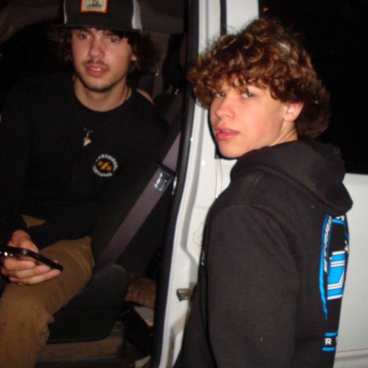 Profile Picture of casey (@caseydubstech) on Tiktok