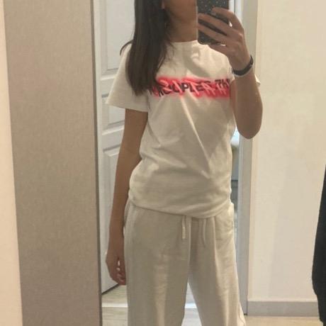 Profile Picture of Alice (@alice_hlpn) on Tiktok