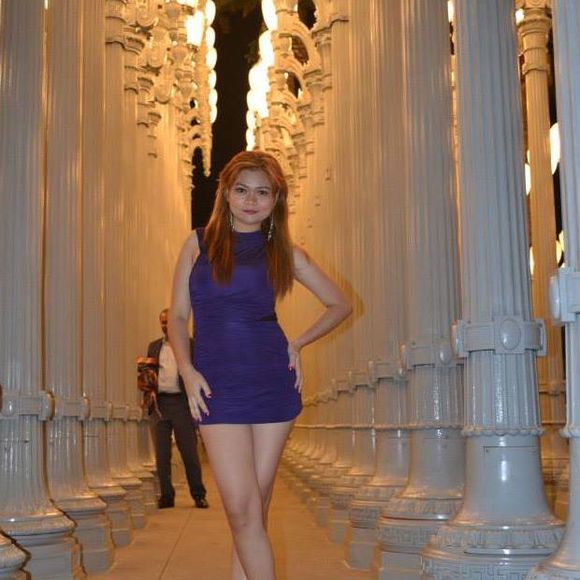 Profile Picture of Donnalee De lazo (@bryant0204) on Poshmark