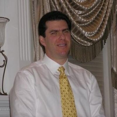 Profile Picture of ROBERT MORSE (@blobmorse) on Twitter