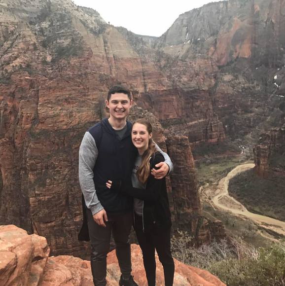 Profile Picture of Chris Esquivel (@eski18) on Poshmark