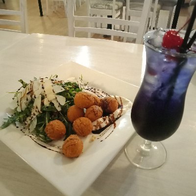 Profile Picture of Tamara Fenton (@TamaraFenton5) on Twitter