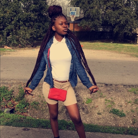 Profile Picture of Tonyell Narcisse (@tonyell09) on Poshmark