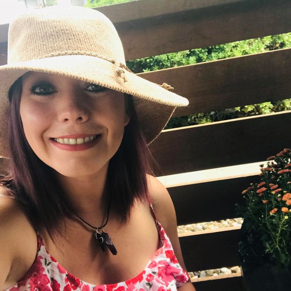 Profile Picture of Shayla Mitchell (@shayann1214) on Poshmark