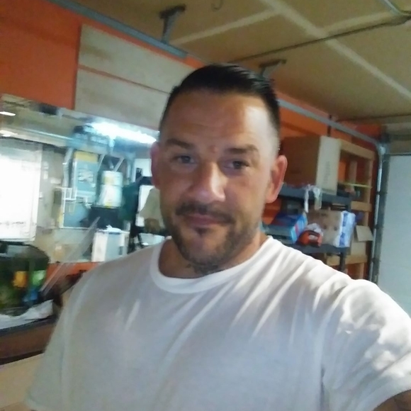 Profile Picture of Shane Stocker (@stock0114247) on Poshmark