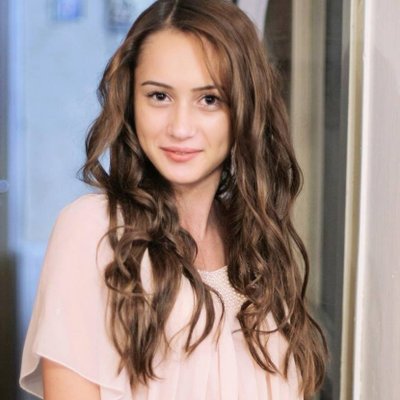 Profile Picture of Peyton Avery (@PeytonAvery3) on Twitter