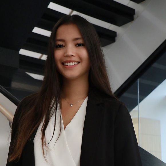 Profile Picture of Léonie Fréchette (@frechettle) on Poshmark