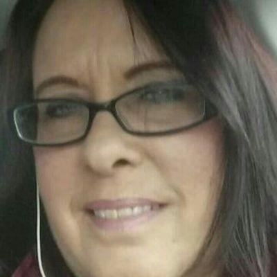 Profile Picture of Kim Sutter (@kim_sutter) on Twitter