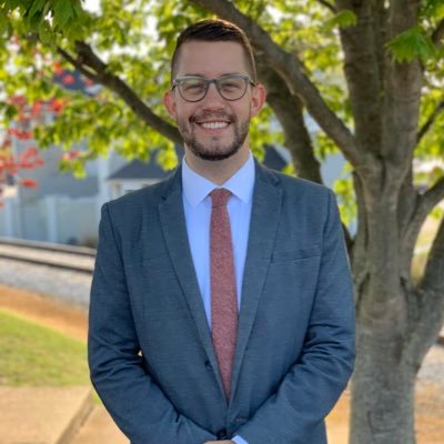 Profile Picture of Zach Ledbetter (@z_ledhead) on Twitter