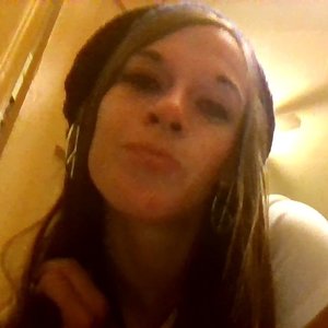 Profile Picture of Lori Kat (@itsalorikat) on Myspace