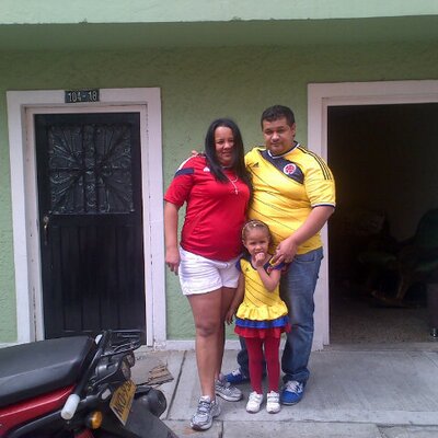 Profile Picture of Elena Ismenia Rivera (@elenaismenia) on Twitter