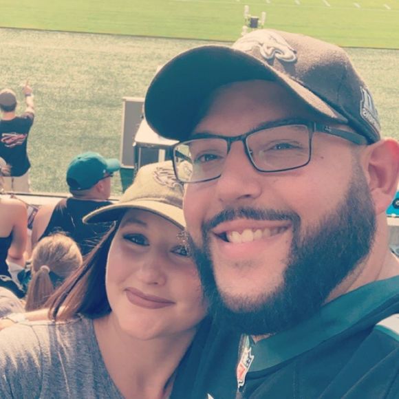 Profile Picture of Mani Lee (@mani_l) on Poshmark