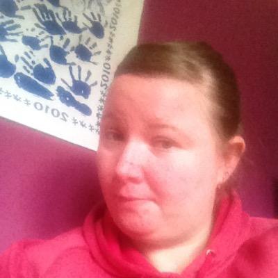 Profile Picture of Tracey Jeffrey (@cheekymisfit198) on Twitter