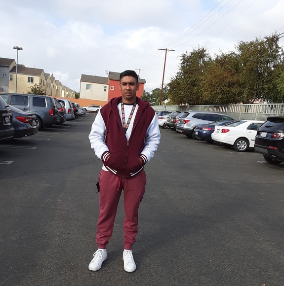 Profile Picture of Alexandr Brenes (@alexandrbrenes) on Poshmark