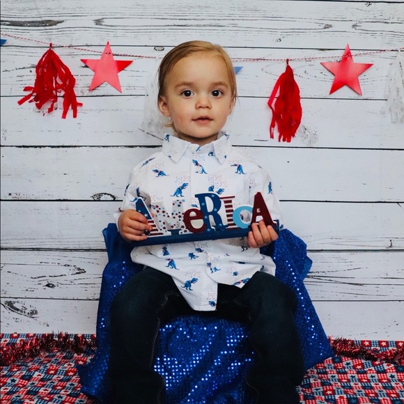 Profile Picture of Jade Barron (@layade) on Poshmark