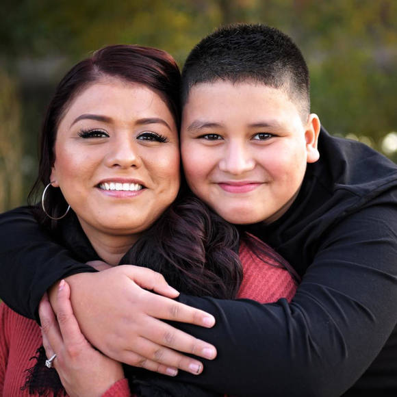 Profile Picture of Crystal Montejano (@crubym24) on Poshmark