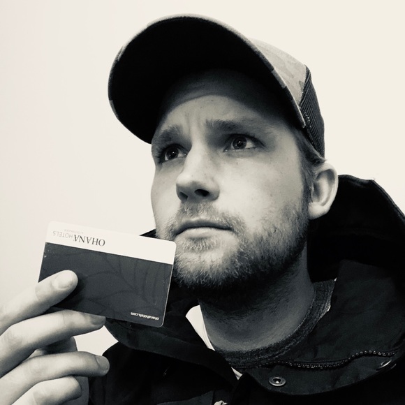 Kevin Bonnema - Poshmark Profile Picture of Kevin Bonnema (@kevin_bonnema) on Poshmark