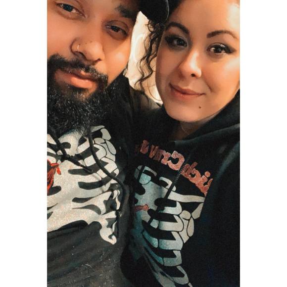 Profile Picture of Marena Swagler (@marenaeve) on Poshmark