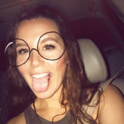 Profile Picture of Mia-Marie (@_mia_matthews) on Twitter