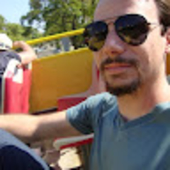 Timothy Bielman - Poshmark Profile Picture of Timothy Bielman (@timbielman) on Poshmark