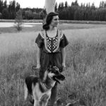 Profile Picture of Emily Angell (@emuangell) on Instagram