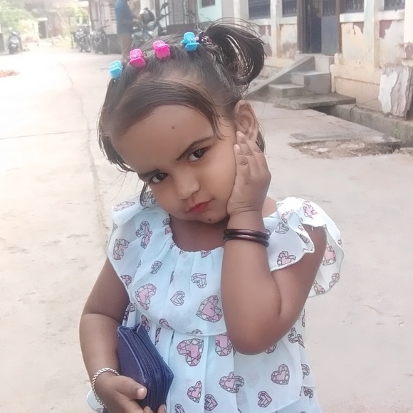 Profile Picture of Nisha Nisha (@nisha849) on Poshmark