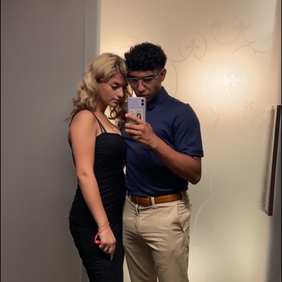 Profile Picture of Alsaadawi Alsaadawi (@thealsaadawi) on Poshmark