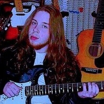 Profile Picture of Robin Rayfield (@RobinRayfield) on Twitter
