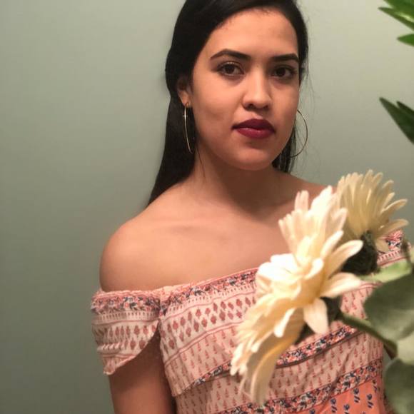 Profile Picture of Sol Morales duran (@soledadd_1984) on Poshmark