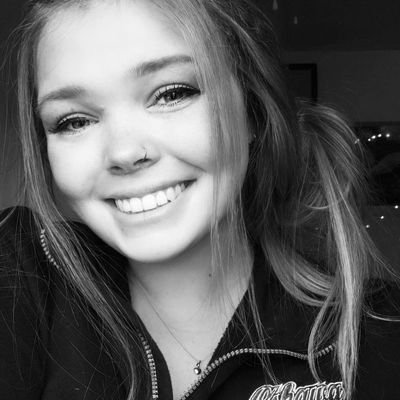Profile Picture of Jackie (@hackiesakie) on Twitter