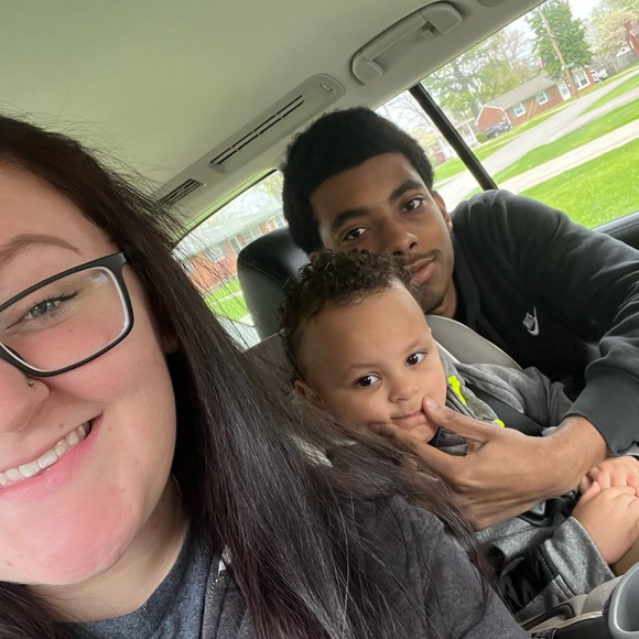 Profile Picture of Haley Ryan (@haleyleann01) on Poshmark