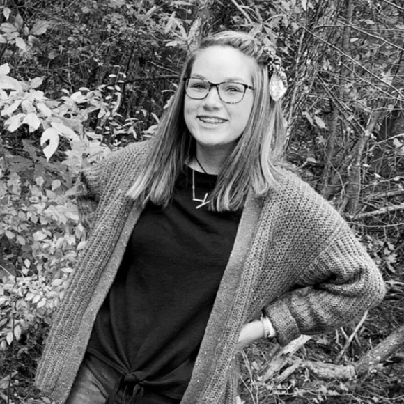 Profile Picture of Kayden Cornatzer (@44kayden26) on Poshmark