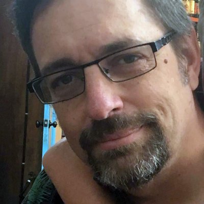 Profile Picture of Bill Roberson (@tech_must_flow) on Twitter