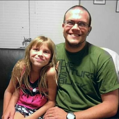 Profile Picture of Michael Manton (@Wolfdreamer28) on Twitter