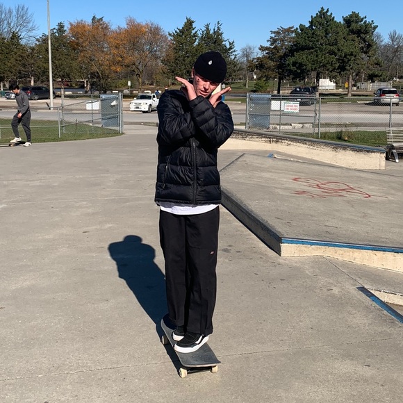 Profile Picture of Sabastian Kellar (@lilotato) on Poshmark